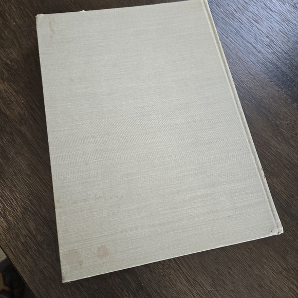 Singer Sewing Book 1949 Hardcover Vintage Craft Book - Picture 3 of 8